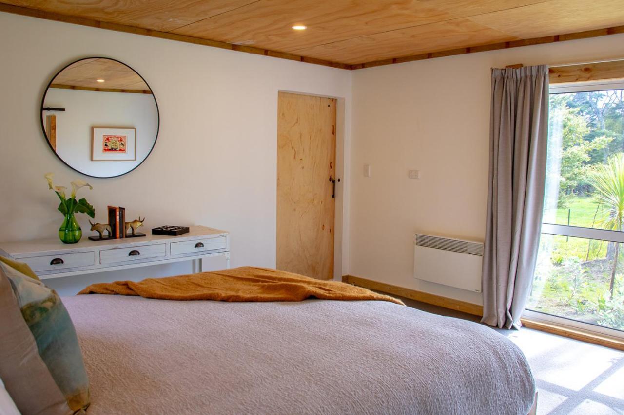 Parohe Island Retreat Hotell Auckland Exteriör bild
